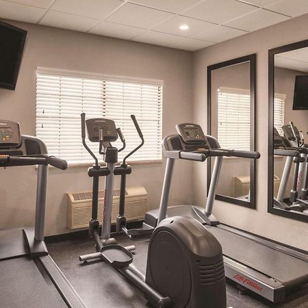 Country Inn & Suites By Radisson, Chicago-Hoffman Хоффман-Эстейтс Экстерьер фото